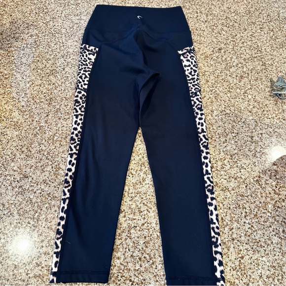 ZYIA Active Black Cheetah Print Leggings size 2 - Picture 2 of 5